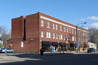 788-798 N Main St in Akron, OH - Building Photo - Building Photo