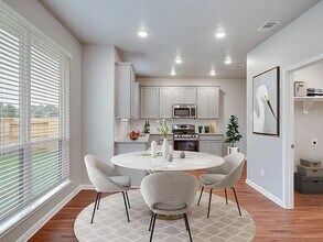 1002 Tomball Downs Dr in Tomball, TX - Building Photo - Building Photo