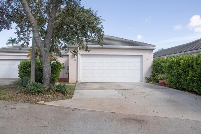 property at 1037 Island Manor Dr
