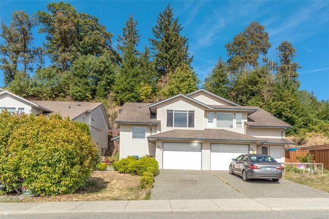 property at 4808 Fairbrook Crescent