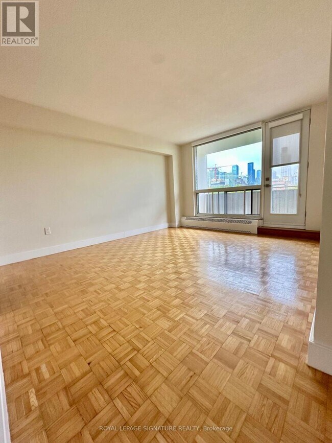 property at 666 Spadina Ave.