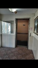 18100 Atlantic Blvd in Sunny Isles Beach, FL - Foto de edificio - Building Photo