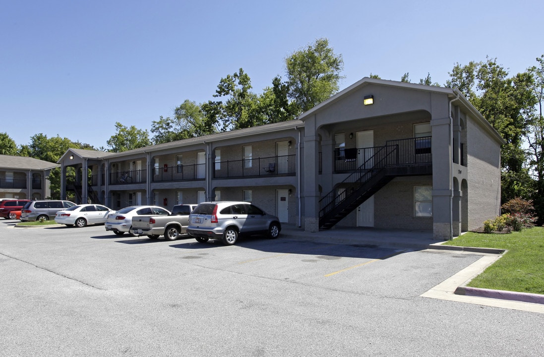 Presley Place in Fayetteville, AR - Foto de edificio