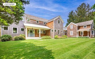 268 Madison St in Sag Harbor, NY - Building Photo