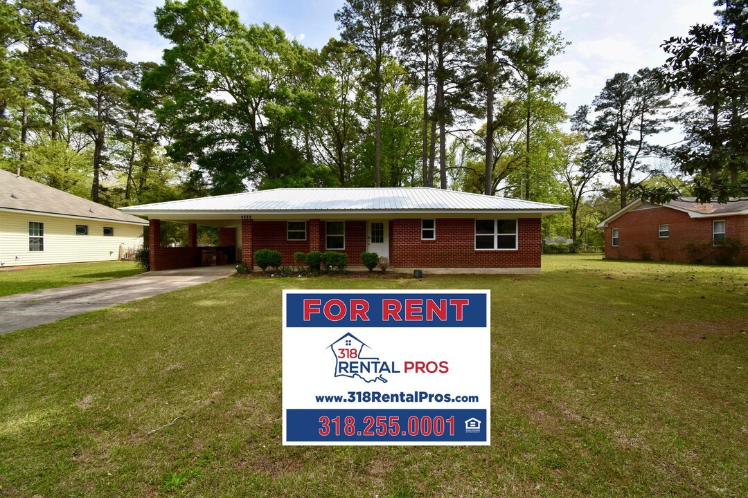 1309 Robinette Dr in Ruston, LA - Building Photo