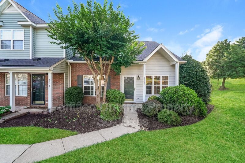 4507 Cross Ridge Ln in Greensboro, NC - Building Photo