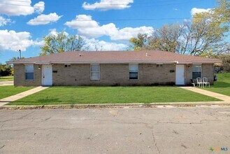 1007 York Ave in Killeen, TX - Building Photo - Building Photo