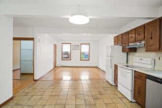 111 Albion St in Wakefield, MA - Building Photo - Building Photo