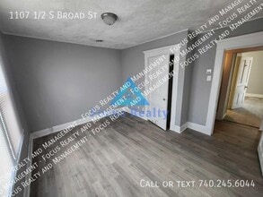 1107 1/2 S Broad St in Lancaster, OH - Building Photo - Building Photo