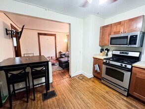 128 Blair St in Ithaca, NY - Building Photo - Building Photo