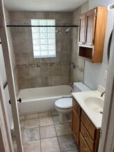 2113 W Sherman Ave in West Peoria, IL - Building Photo - Building Photo