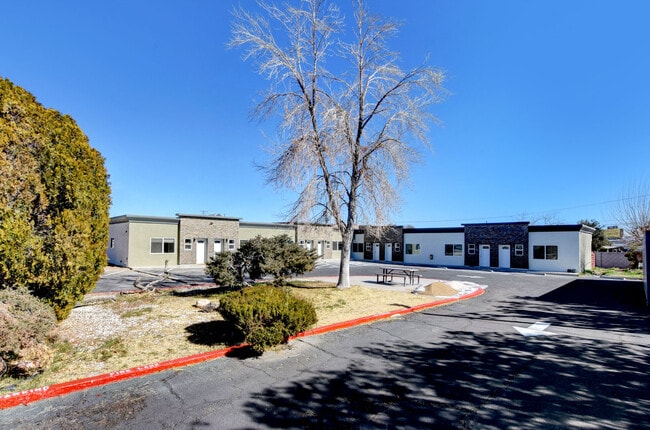 1774 Willow Trl, Unit Apt.3.