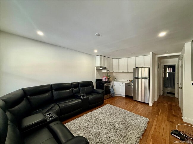 765 Shore Rd in Long Beach, NY - Building Photo - Building Photo