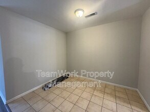 121 Canvasback Dr in Summerville, SC - Foto de edificio - Building Photo