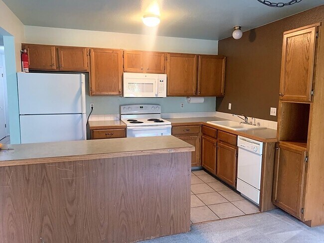 1036 Mirrormere Cir