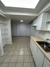 4401 Saratoga Pl NE, Unit 1 in Lacey, WA - Building Photo - Building Photo