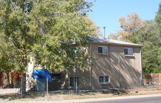 3151-3163 W Ohio Ave in Denver, CO - Building Photo - Building Photo