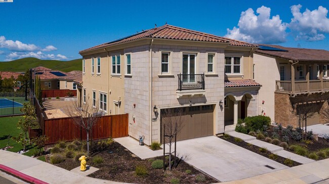 property at 2626 Mount Dana Ct