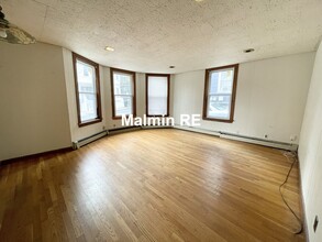 5 Oswald St, Unit 3 in Boston, MA - Building Photo - Building Photo