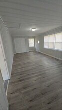 1813 Spencer Ave in Overland, MO - Building Photo - Building Photo