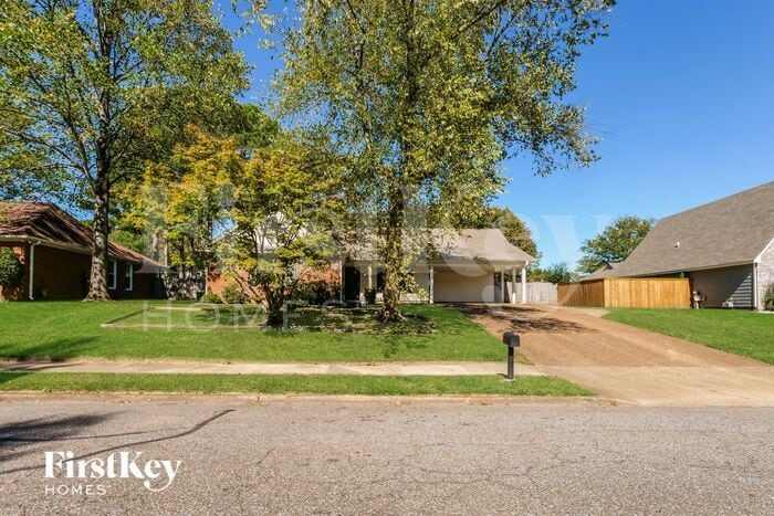 7280 Barnstable Rd in Memphis, TN - Building Photo