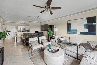 4333 Bayside Village Dr in Tampa, FL - Building Photo - Building Photo
