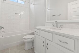 2034 Comradery Wy in Murrells Inlet, SC - Foto de edificio - Building Photo