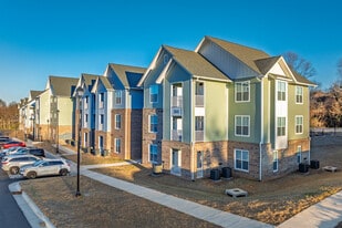 Legacy Ridge in High Point, NC - Building Photo
