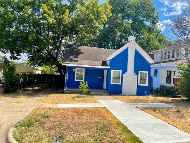 property at 1228 E Terrell Ave