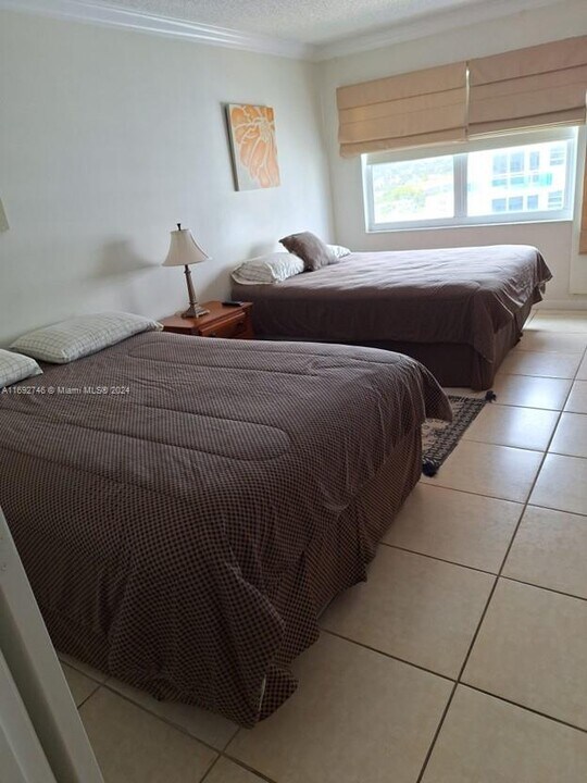 3410 Galt Ocean Dr, Unit 1107N in Fort Lauderdale, FL - Foto de edificio
