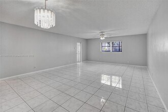 4821 NW 22nd Ct in Lauderhill, FL - Building Photo - Building Photo