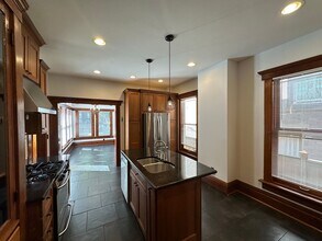 1023 Neil Ave-Unit -1023 in Columbus, OH - Building Photo - Building Photo