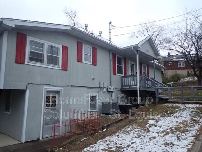 900 Dockery St in Jefferson City, MO - Building Photo - Building Photo