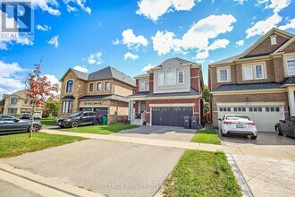 159 Lionhead Golf Club Rd in Brampton, ON - Building Photo - Building Photo