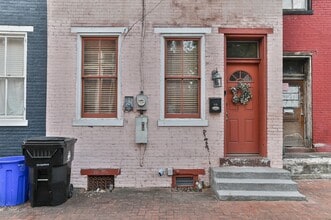 113 Vine St in Harrisburg, PA - Building Photo - Building Photo