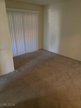 873 Mantis Way in Las Vegas, NV - Building Photo - Building Photo