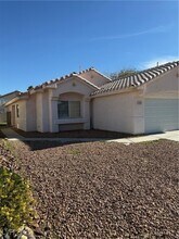 5208 Standing Rock Pl in Las Vegas, NV - Building Photo - Building Photo