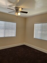1118 Clela Ave in Los Angeles, CA - Building Photo - Building Photo