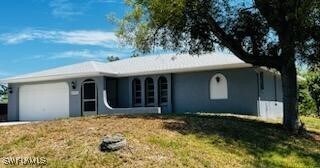 3741 Citrus St in Saint James City, FL - Building Photo