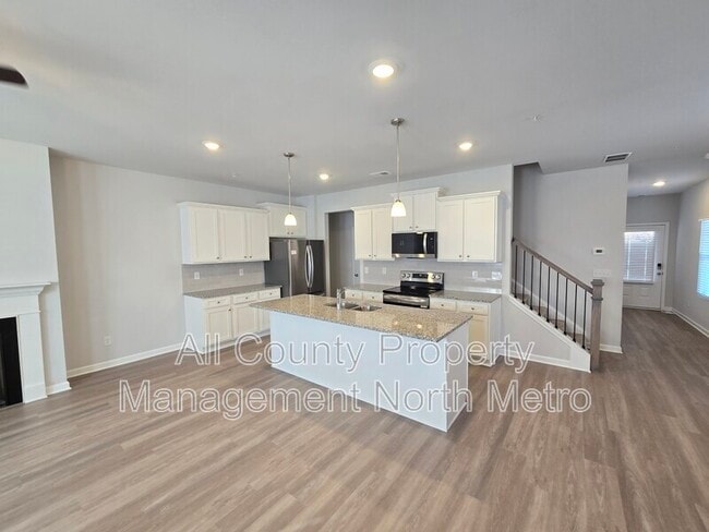 property at 438 Lanier Cir