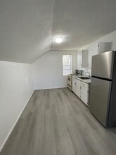 1115 Ave C North in Saskatoon, SK - Building Photo - Building Photo
