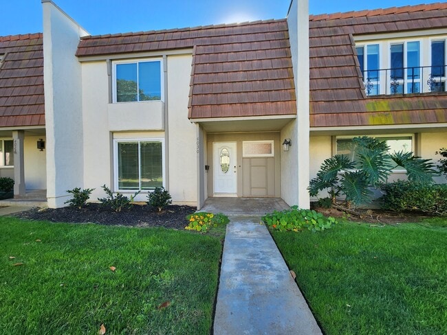 4030 Mount Acadia Blvd in San Diego, CA - Building Photo - Building Photo