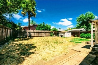 380 Deodara St in Vacaville, CA - Building Photo - Building Photo