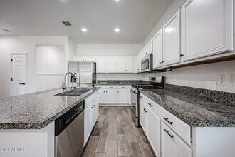 13159 W Rowel Rd in Peoria, AZ - Building Photo - Building Photo