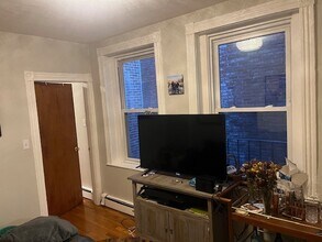 21 Sheafe St in Boston, MA - Building Photo - Building Photo