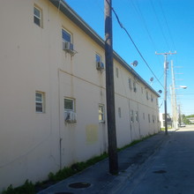 1558 NW 1st Ave in Miami, FL - Building Photo - Building Photo