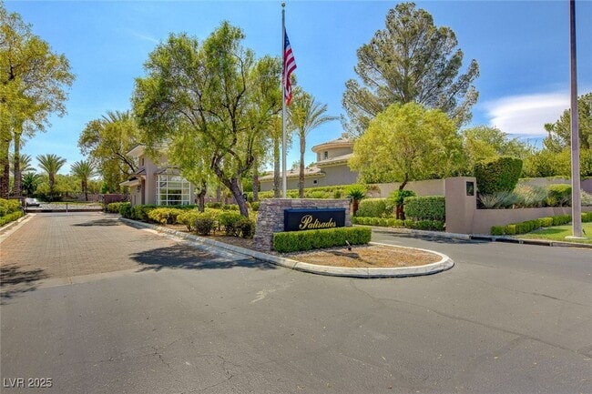 209 Surtees Point St in Las Vegas, NV - Building Photo - Building Photo