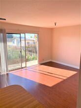 147 Avenida Serra in San Clemente, CA - Building Photo - Building Photo