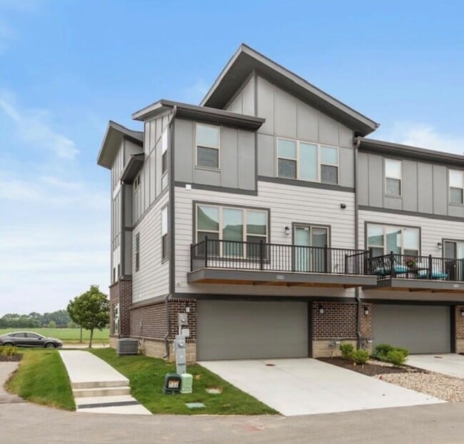 13423 E 134th St in Fishers, IN - Building Photo - Building Photo