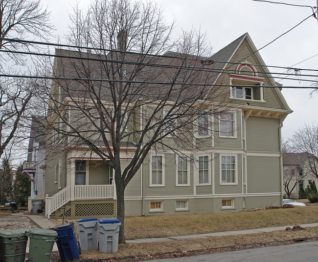 1948 N 2nd St in Milwaukee, WI - Building Photo - Building Photo